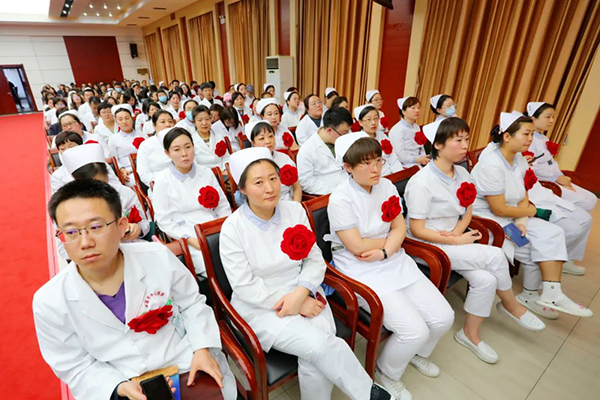 风劲帆满图新志 筑梦远航启新程——bwin唯一官方网站必应举办2023年度先进集体 先进个人表彰大会